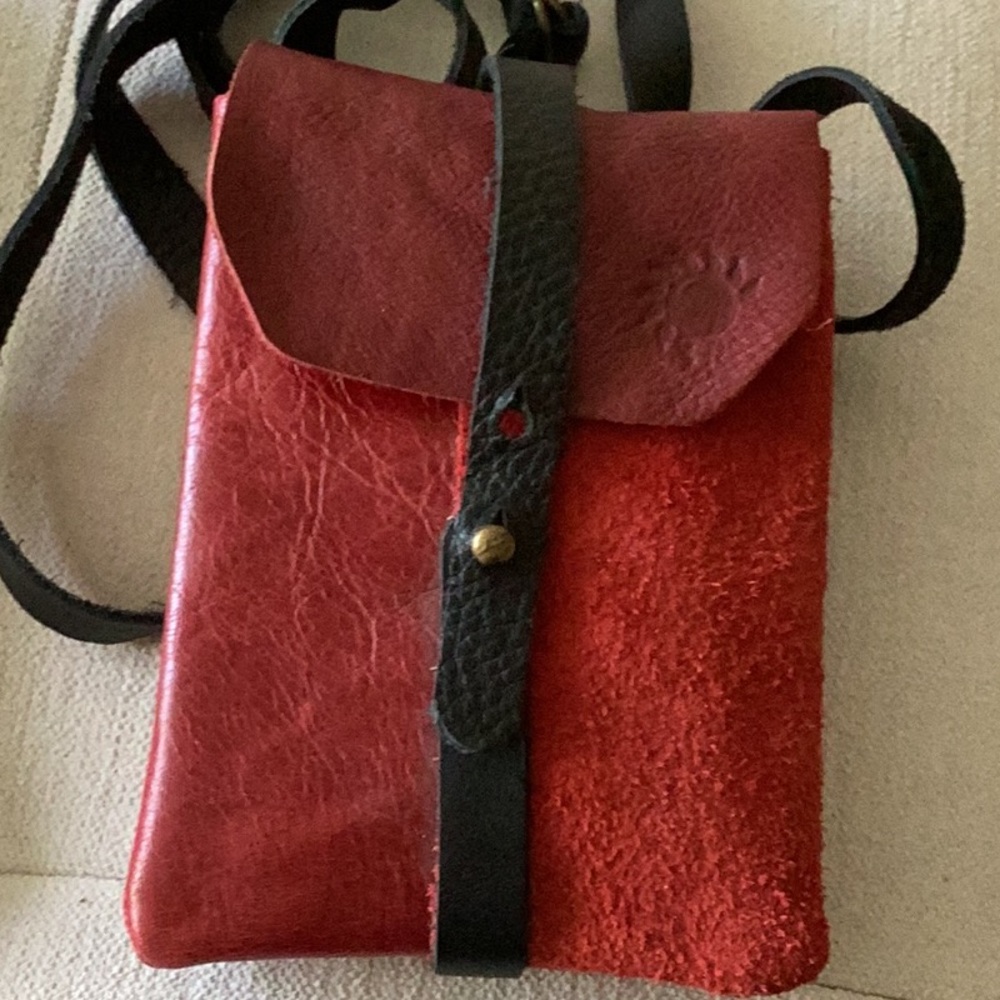 - NWT  Alla Leather Art Multicolor  phone or Small  Bag 4,5x7,5 …